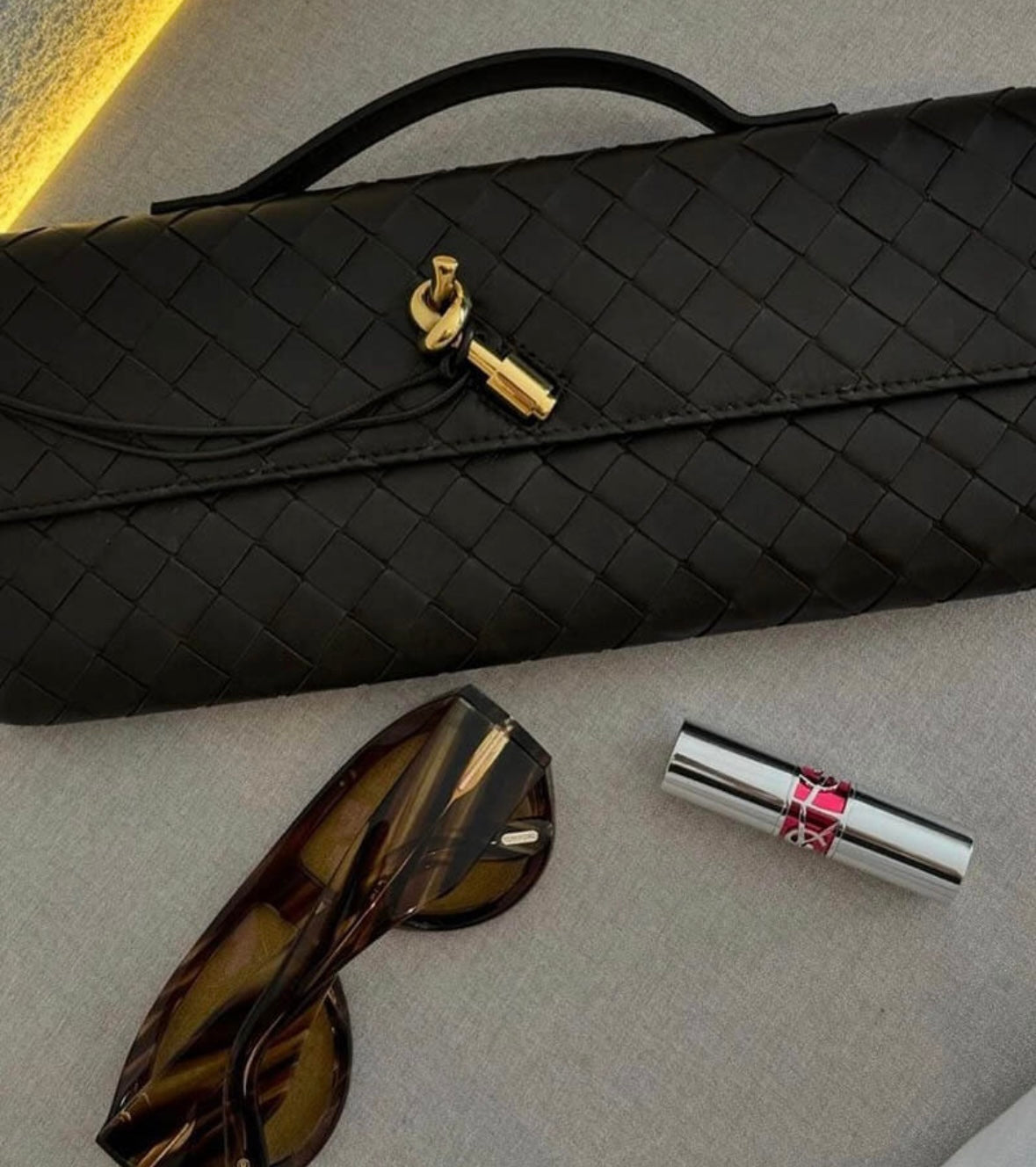 Elyana Clutch Tasche