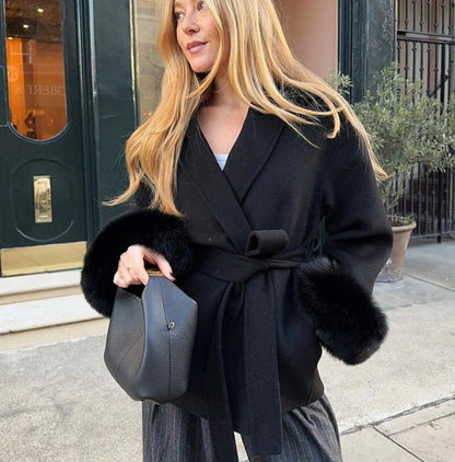 Elyana Jacke mit Fellärmeln