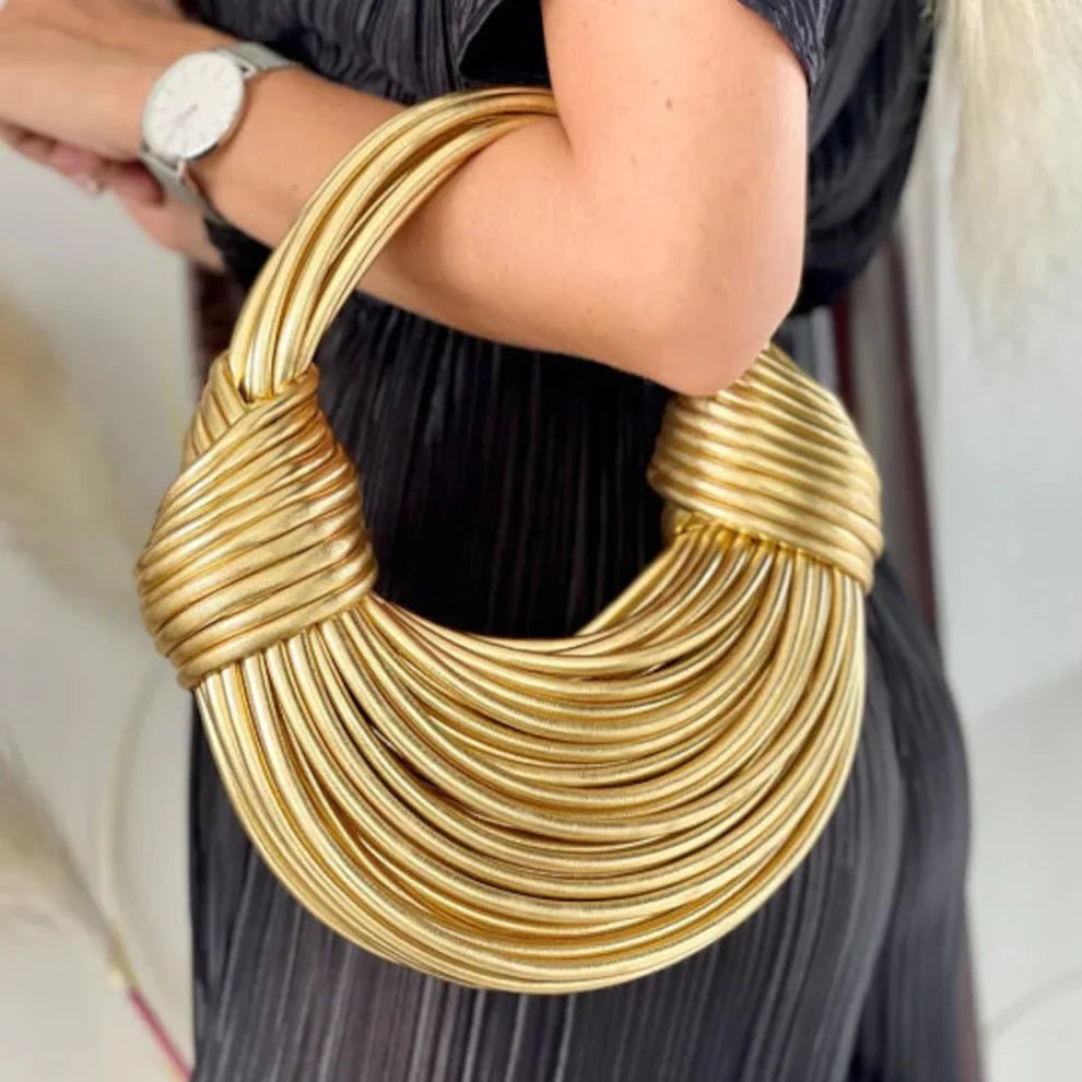Elyana Geriffelte Tasche