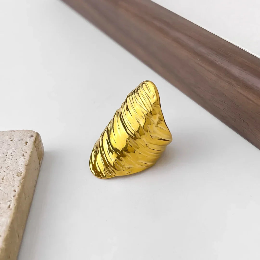 Elyana Statement Ring