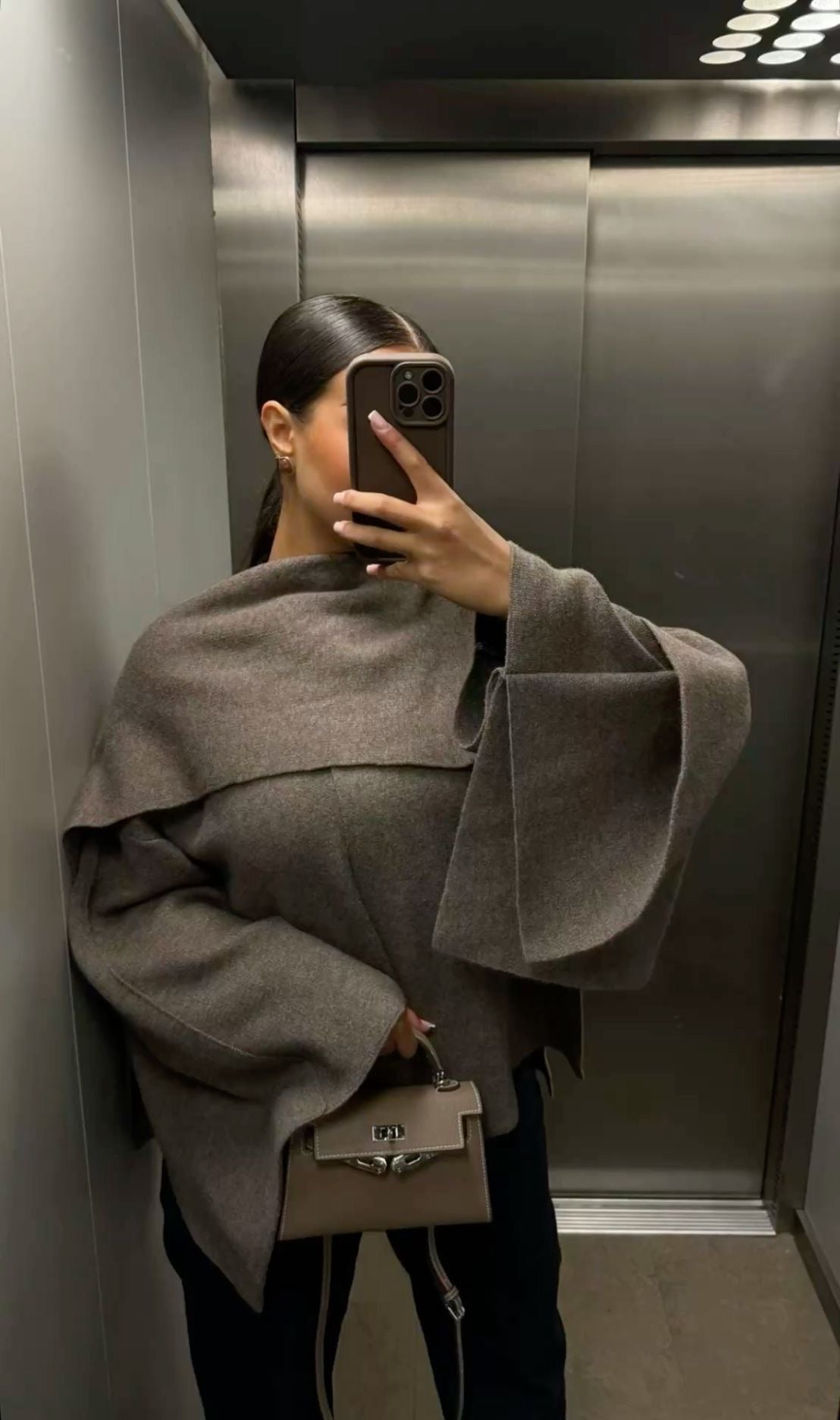 Elyana Asymetrische Jacke