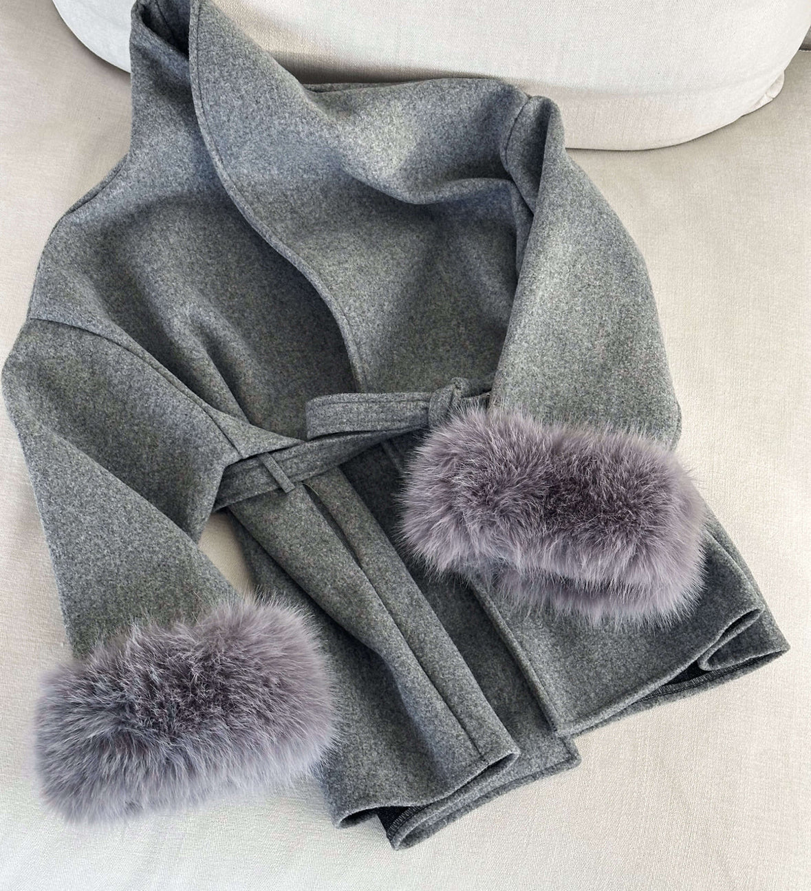 Elyana Jacke mit Fellärmeln