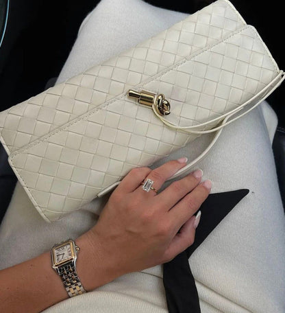 Elyana Clutch Tasche