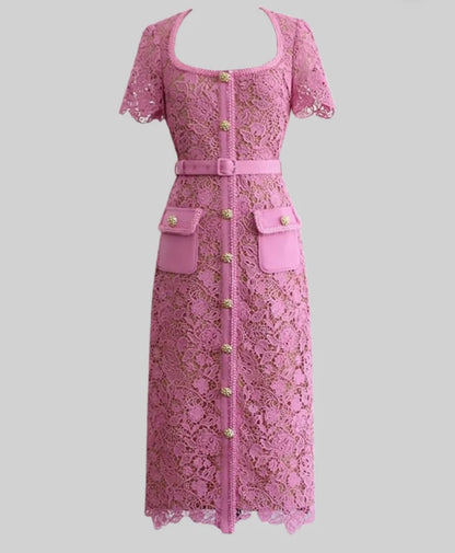 Elyana Premium Spitzenkleid mit Knöpfen
