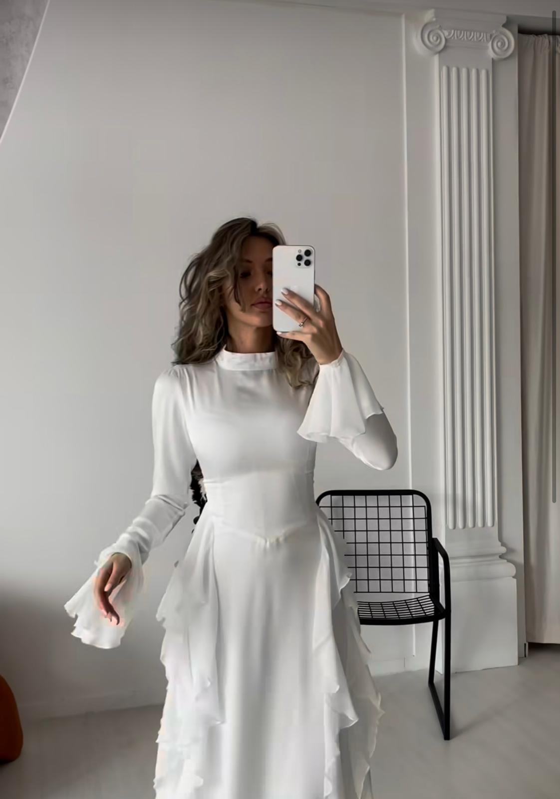 Lunara Kleid