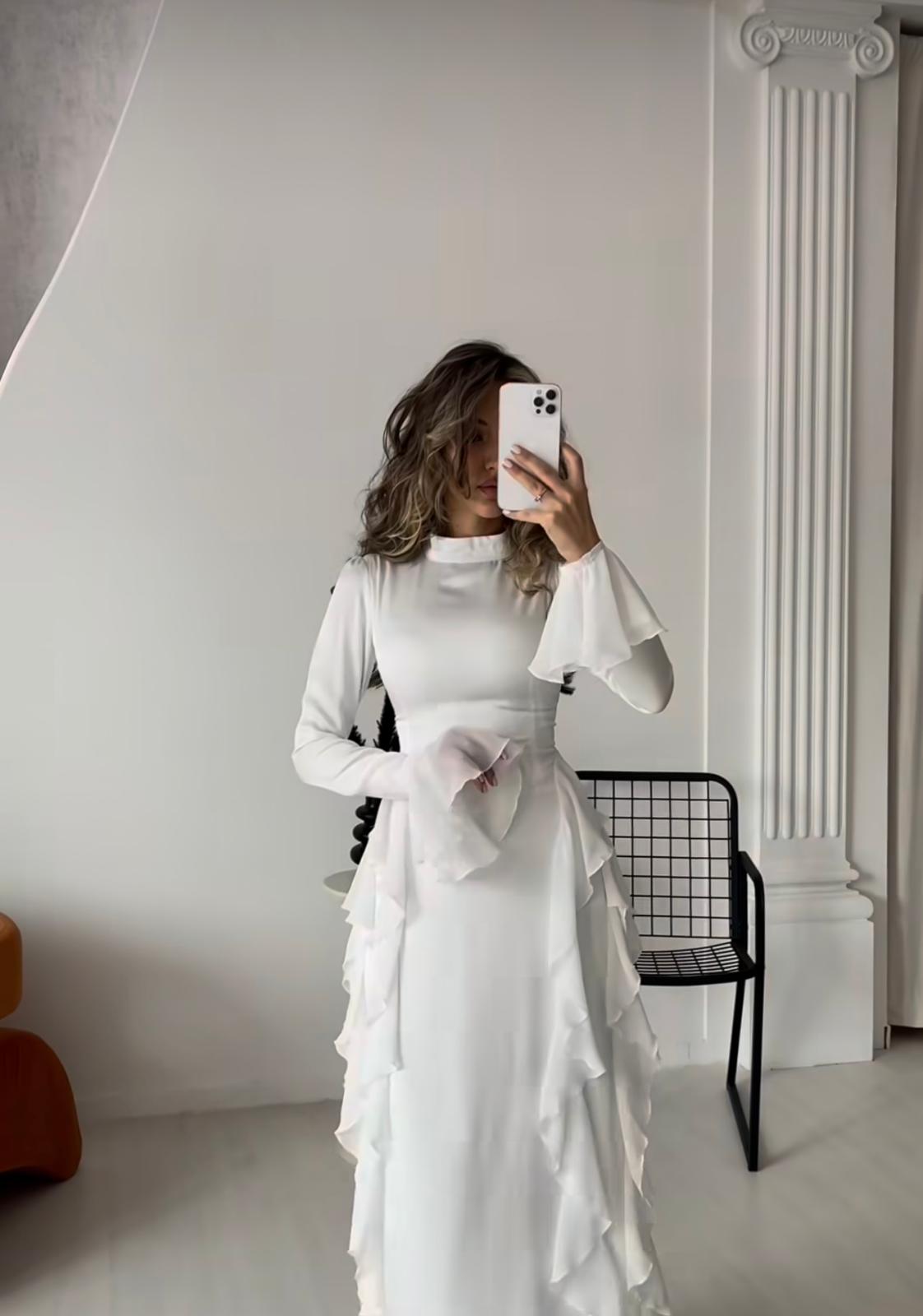 Lunara Kleid