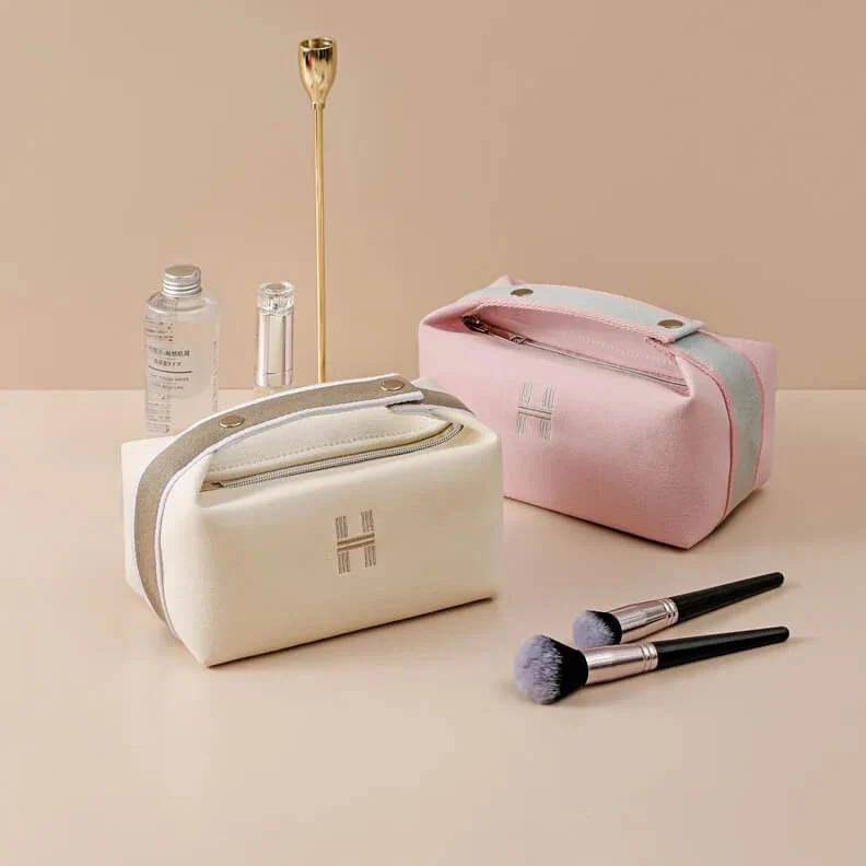 Elyana Kosmetik Tasche
