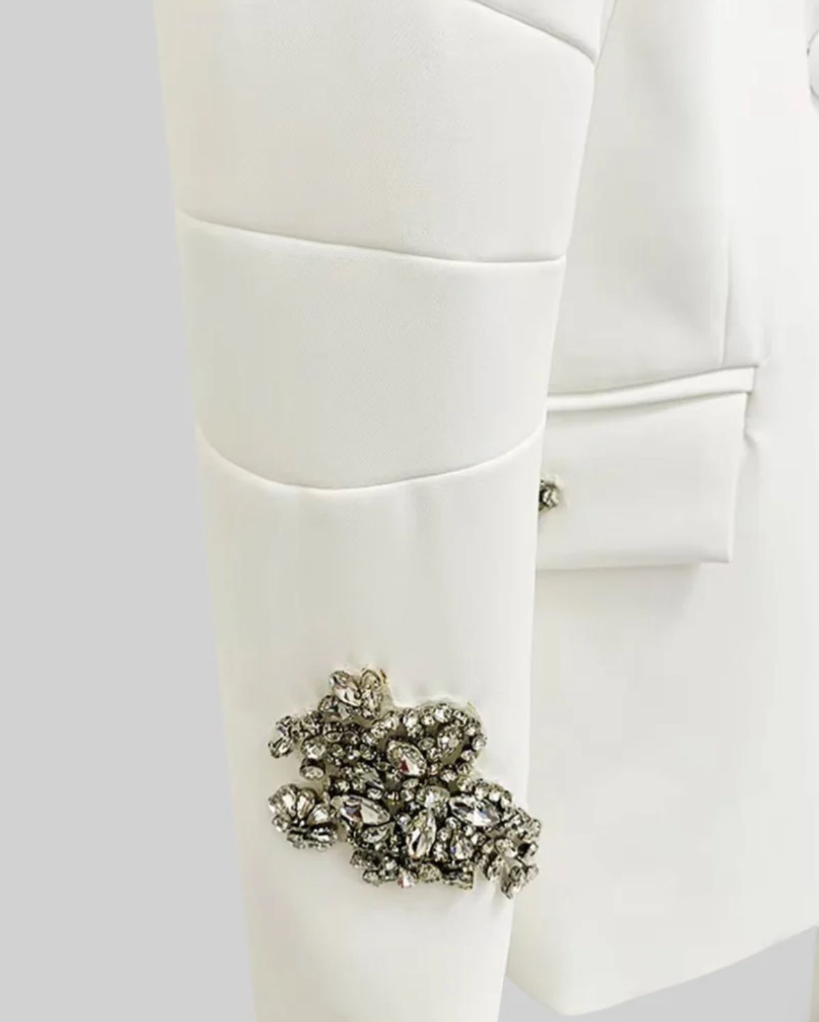 Elyana Premium Anzug mit Strass