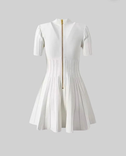 Elyana Premium Kleid mit Kragen