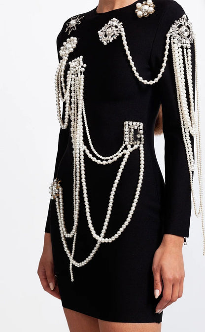 Elyana Premiumkleid mit Schmuck