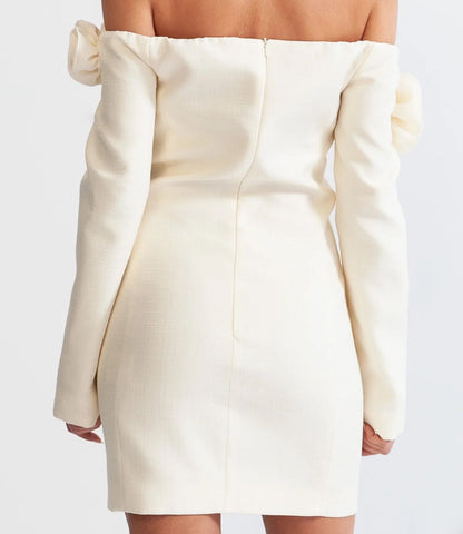 Elyana Premium Kleid mit Blumenkragen