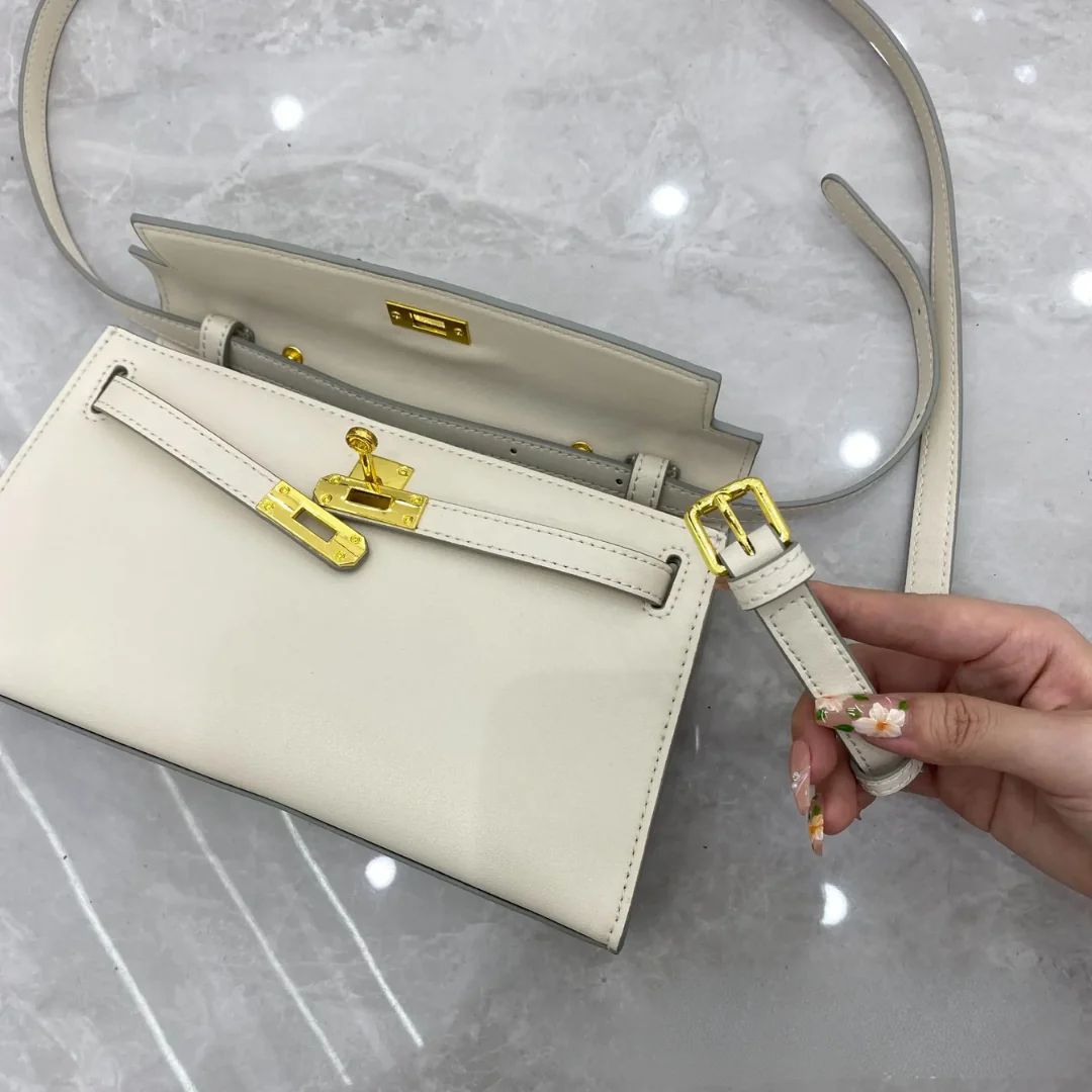 Elyana Kelly Tasche