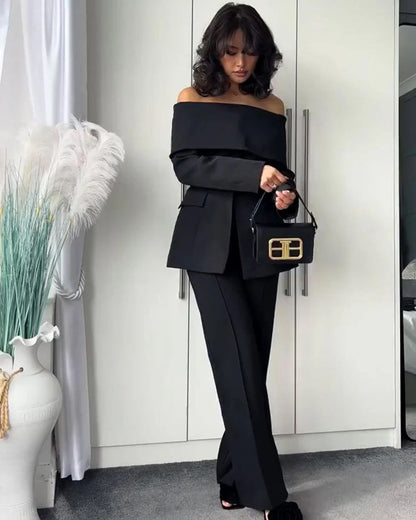 Liya Off-Shoulder Anzug